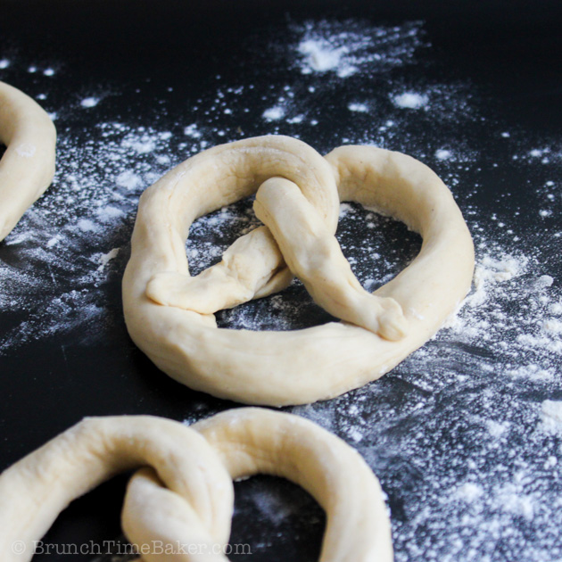 Homemade Mini Cinnamon Pretzels with Dipping Sauce