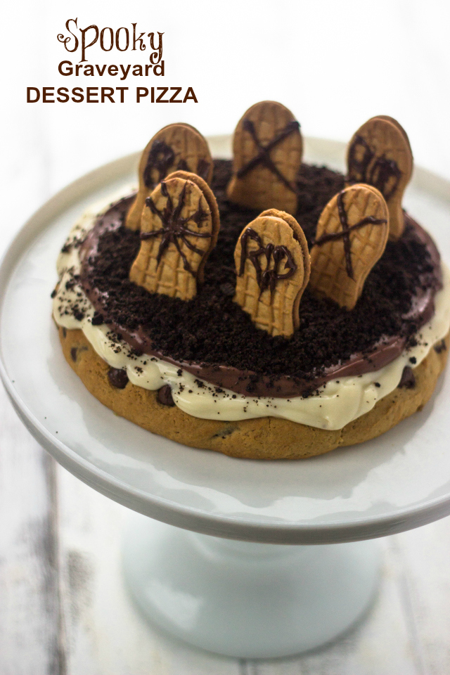 Spooky Graveyard Dessert Pizza with pudding cups #Halloween Recipes @brunchtimebaker