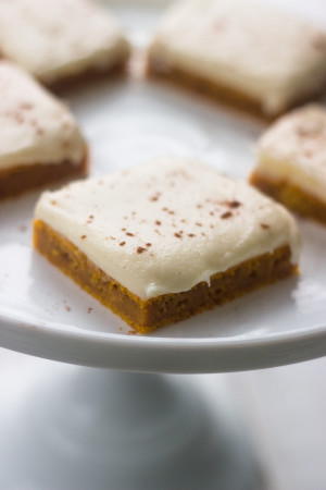 Pumpkin Bars with Cream Cheese Frosting | Gimme Delicious