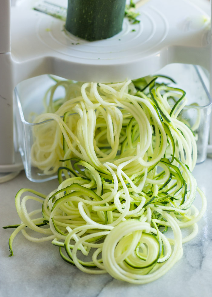 Easy 10 Minute Asian Zucchini Noodles (low-carb, Paleo)