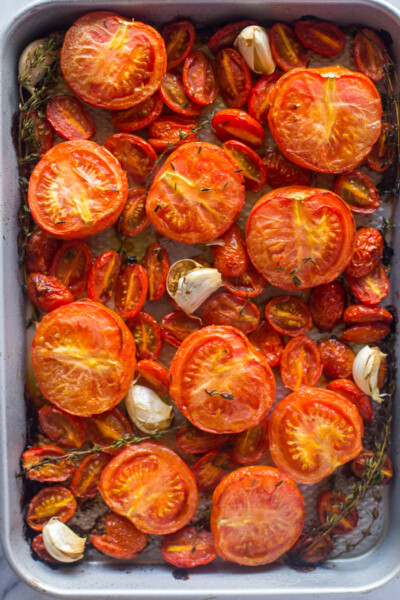 Easy Roasted Tomato Basil Soup | Gimme Delicious