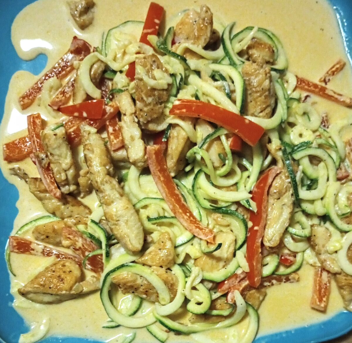 Cajun Chicken Pasta (Zoodles) Gimme Delicious