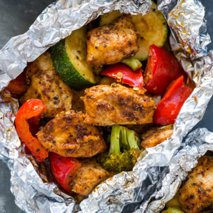 Foil Pack Cajun Chicken and Veggies | Gimme Delicious