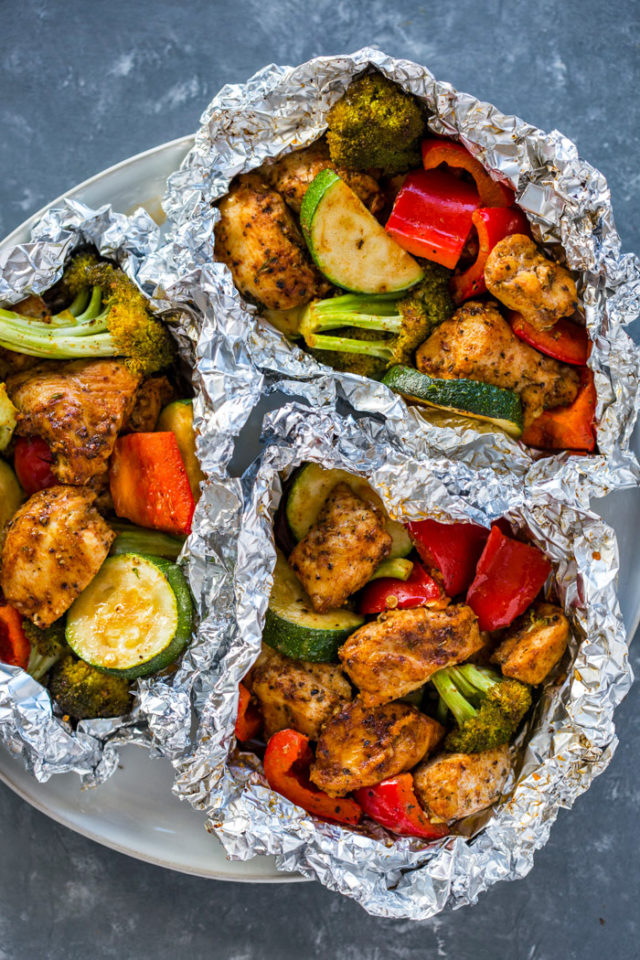 Foil Pack Cajun Chicken and Veggies | Gimme Delicious