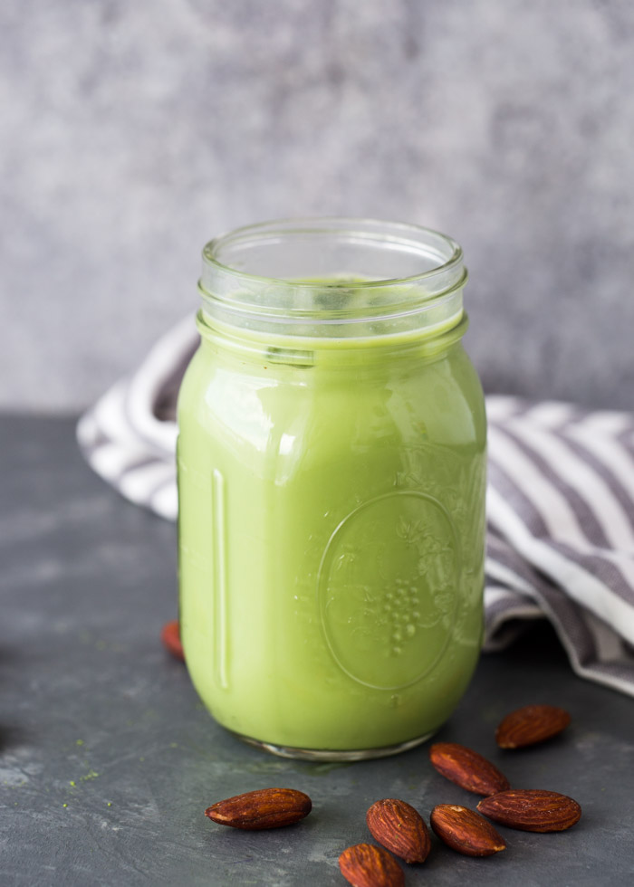 Iced Matcha Green Tea Latte - Alphafoodie