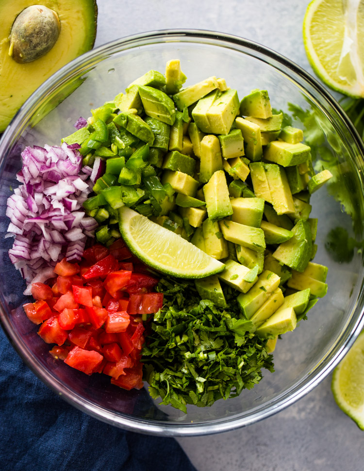 The Best Chunky Guacamole