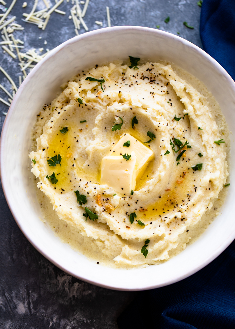 The Best Creamy Mashed Cauliflower (Low-carb/Keto)