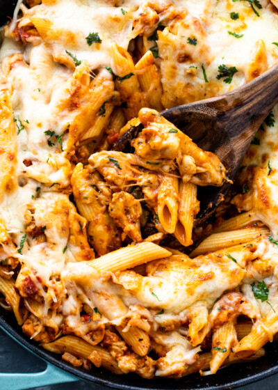 15 minute Chicken Pasta | Gimme Delicious