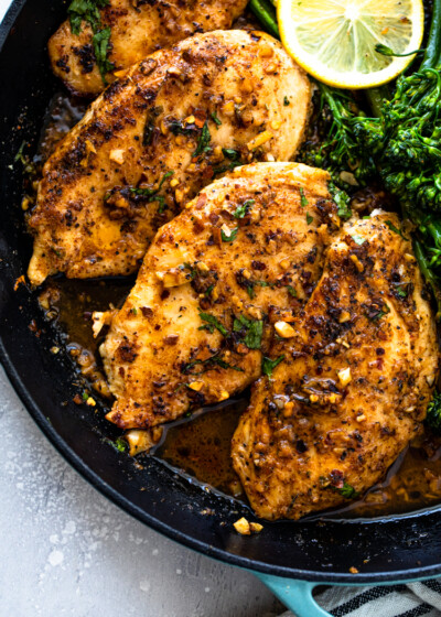 Garlic Butter Chicken & Broccoli (20 Minutes!) | Gimme Delicious