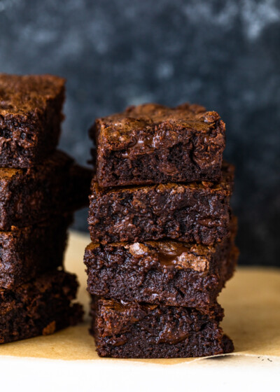 Easy One Bowl Fudgy Cocoa Brownies | Gimme Delicious