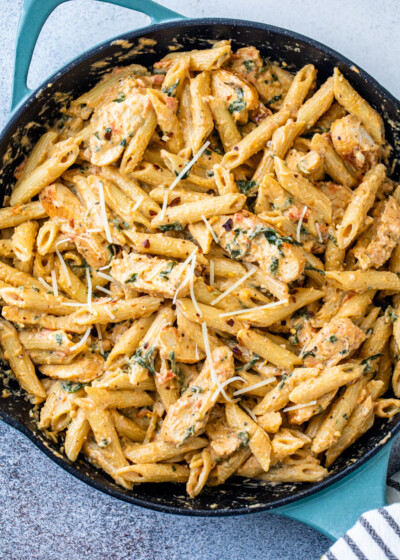 Creamy Garlic Chicken Pasta | Gimme Delicious