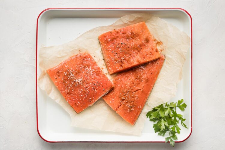 Seasoned salmon filets.