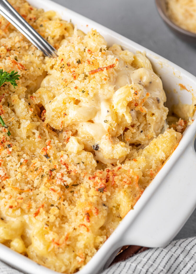 Baked Mac and Cheese | Gimme Delicious