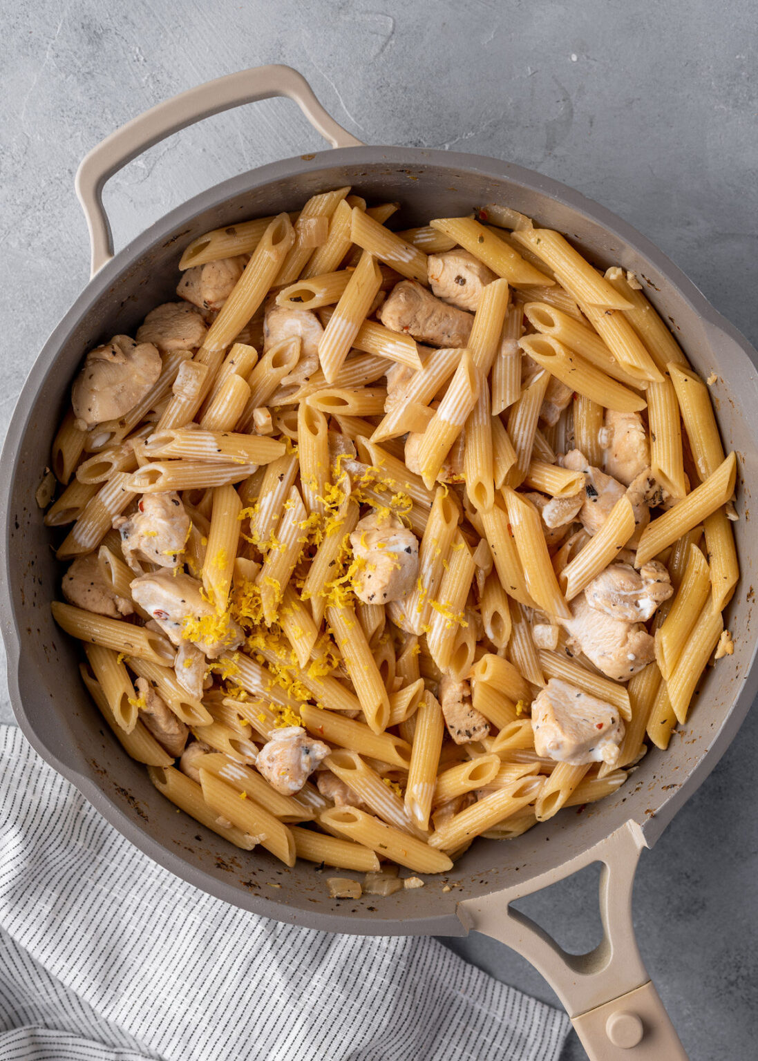 One Pan Creamy Lemon Chicken Pasta Gimme Delicious 4804