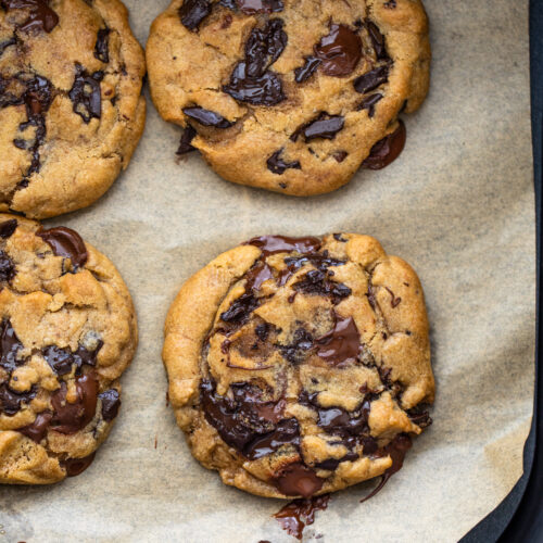 https://gimmedelicious.com/wp-content/uploads/2021/03/Air-Fryer-Chocolate-Chip-Cookies-9-500x500.jpg