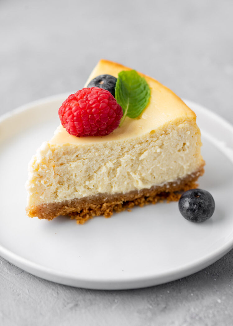 Low Fat Cheesecake | Gimme Delicious